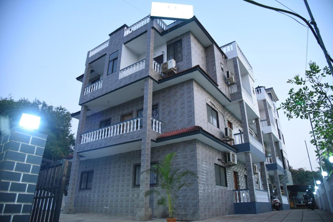 Clarissa Resort Goa Saligao Exterior photo